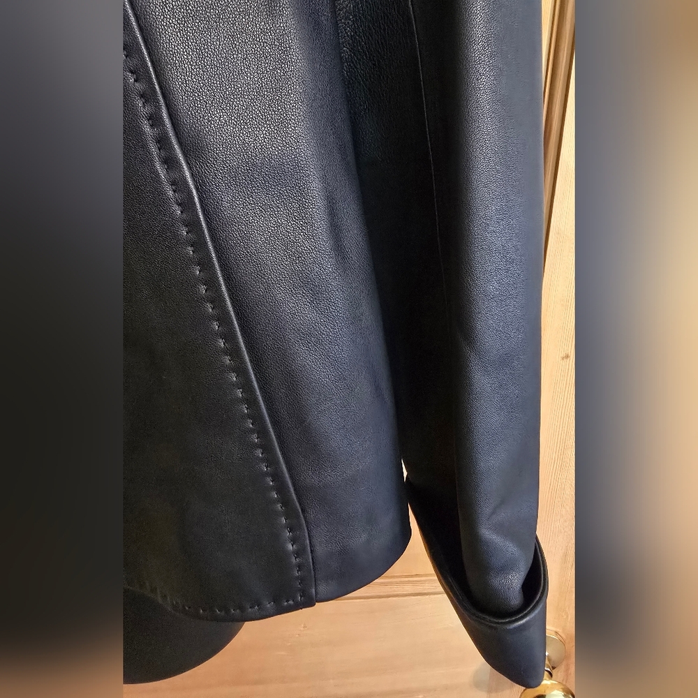 Womans Classic Black Leather Blazer Jacket Tailored Cut Office Biker Size Large - Picture 7 of 13